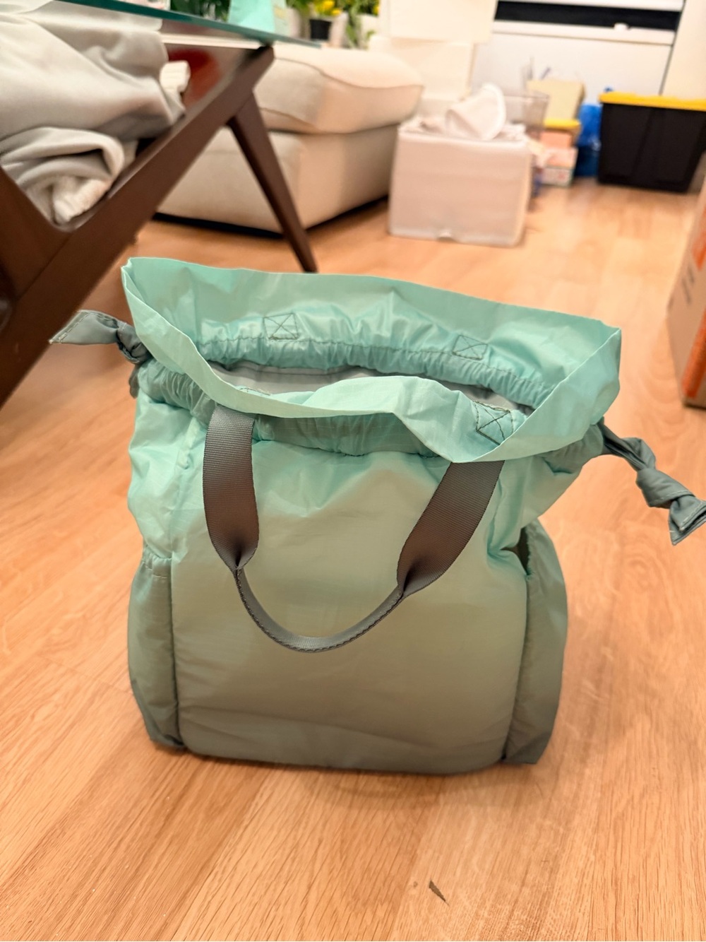 Calpak Insulated Lunch Bag in Matcha - Picture 9 of 12